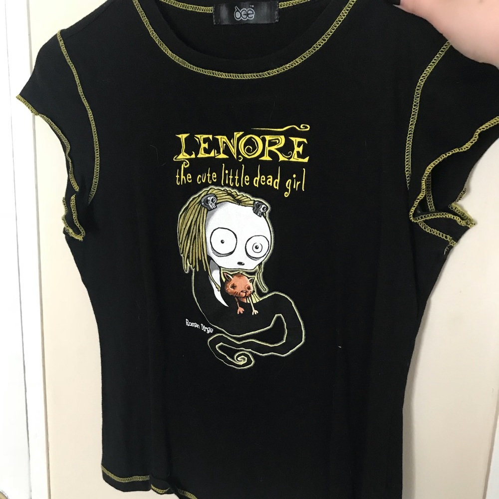 Lenore T